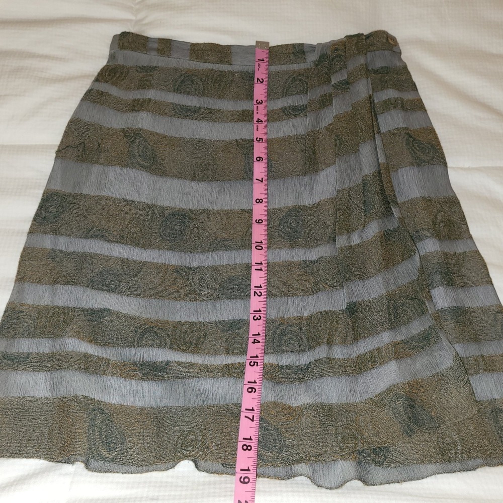 Giorgio Armani VTG 90s Olive Green Blazer and Blue Stripe 2 pc Skirt Suit 10 - Picture 16 of 16